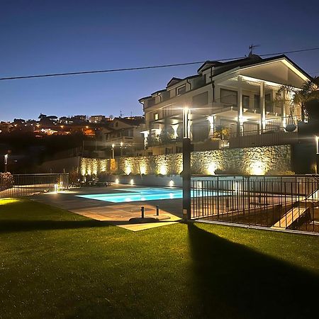 Villa La Matta Apartments And Luxury Suites Sanremo Luaran gambar